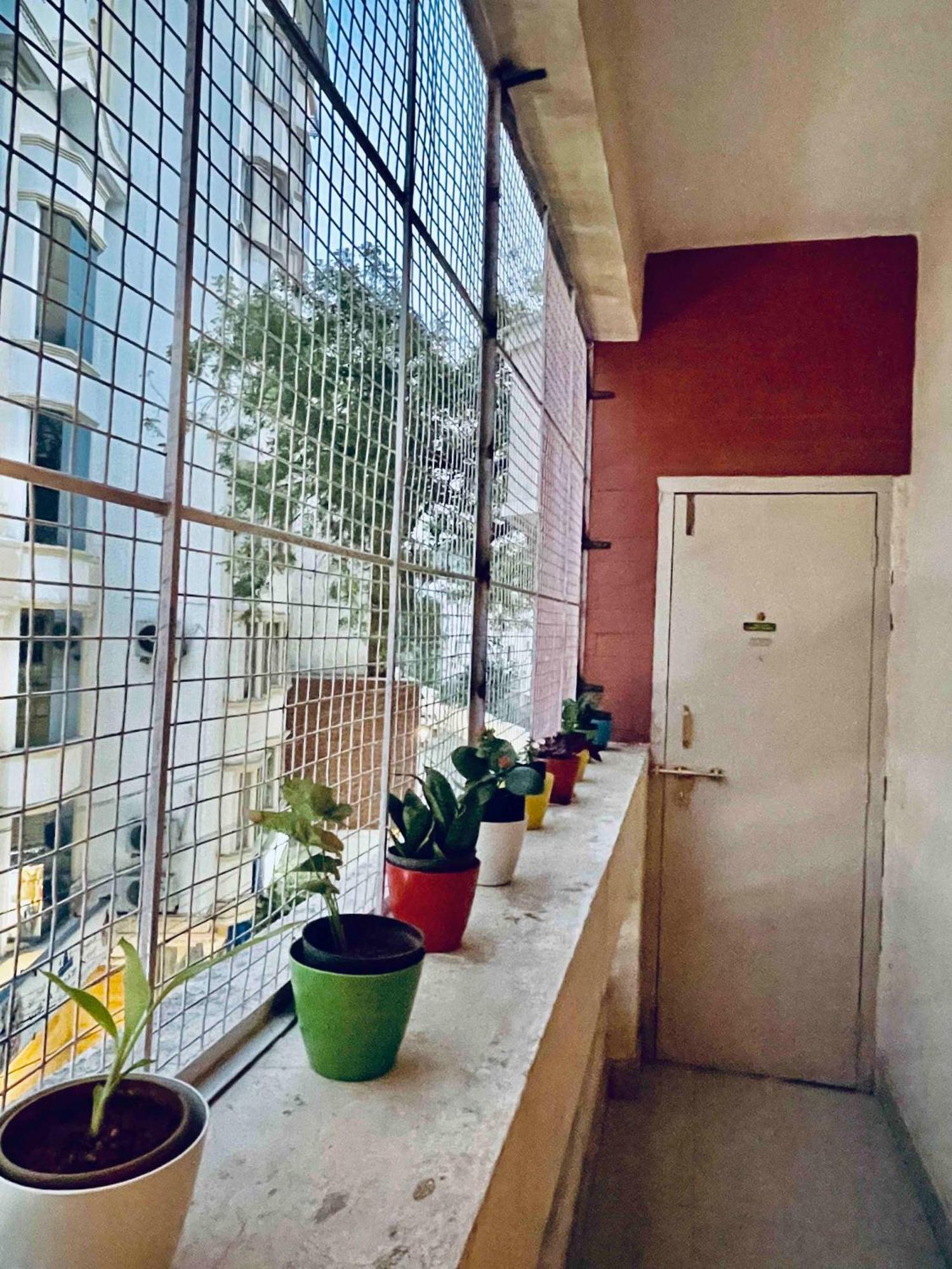Shanthi Home Stay Puttaparthi Εξωτερικό φωτογραφία